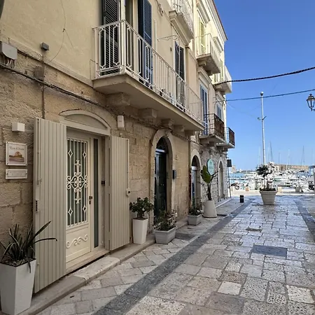 Rosa D'incanto Trani